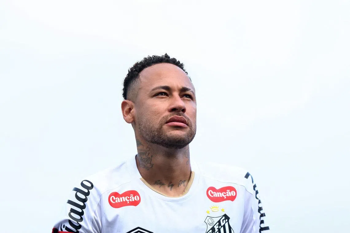 Soccer Football - Brasileiro Championship - Santos v Corinthians - Estadio Urbano Caldeira, Santos, Brazil - March 15, 2026 Santos' Neymar before the start of the match REUTERS/Thiago Bernardes
