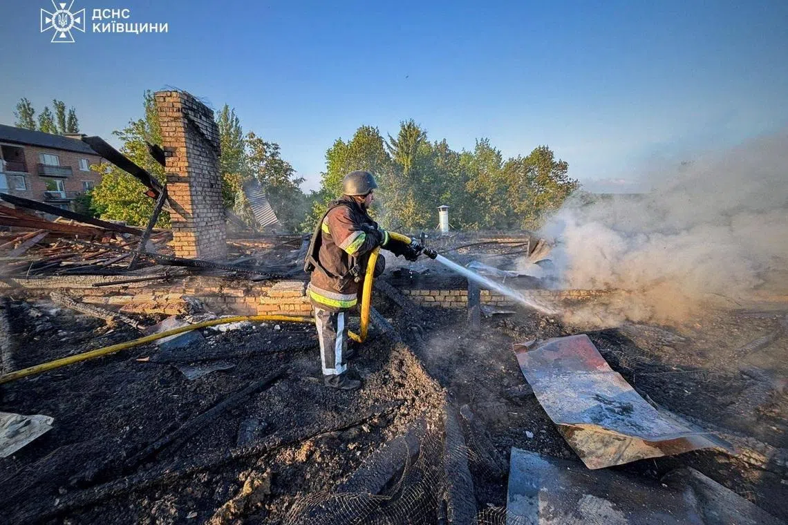 Russia and Ukraine resume strikes, killing at least one, as truce expires