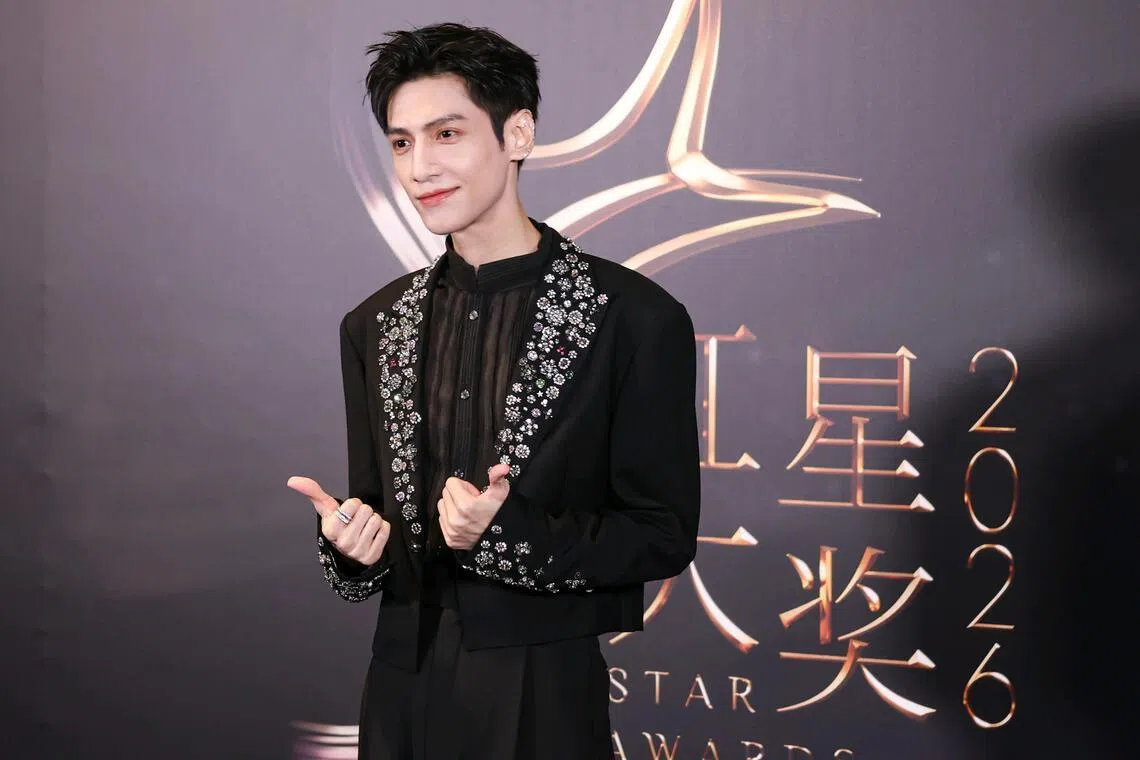 Chinese singer-actor Luo Yunxi was a presenter, and also sang the song With You.