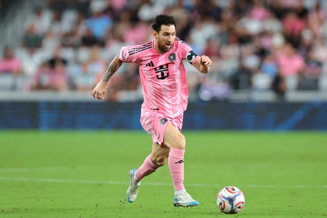 Sep 5, 2026; Miami, Florida, USA; Inter Miami CF forward Lionel Messi (10) dribbles the ball against Atlanta United during the second half at Nu Stadium. Mandatory Credit: Sam Navarro-Imagn Images