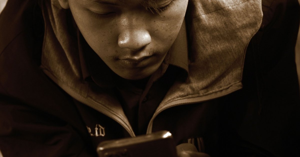Why 1 in 8 young people in UK is not studying or working
