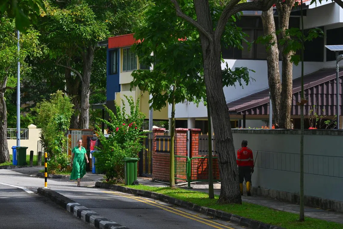ST20240817_202488800906 wkjoochiat17 Azmi Athni/ Ng Wei Kai//

Generics of houses along Jalan Sempadan on August 17. 

ST PHOTO: AZMI ATHNI