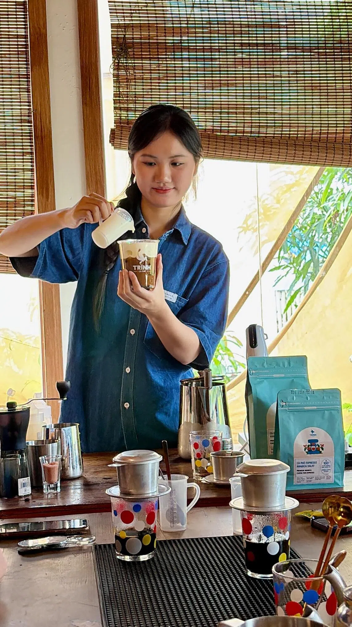 Trinh Ca Phe offers coffee-making workshops.