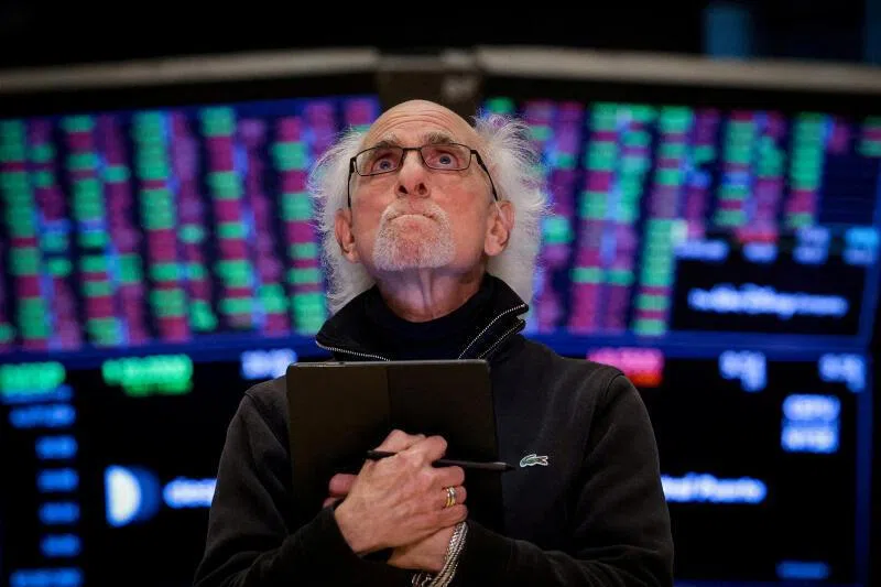 US stocks slide as Iran tensions and falling chip shares dent market mood