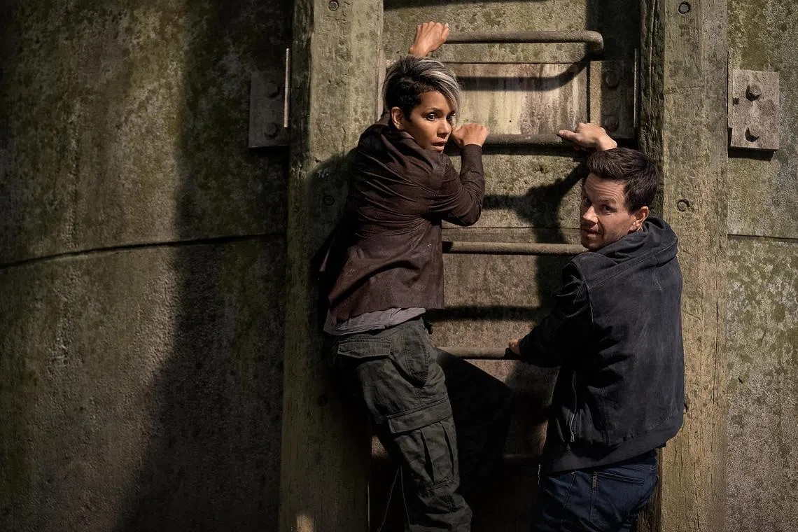 American stars Halle Berry and Mark Wahlberg star as old flames in the thriller, The Union.