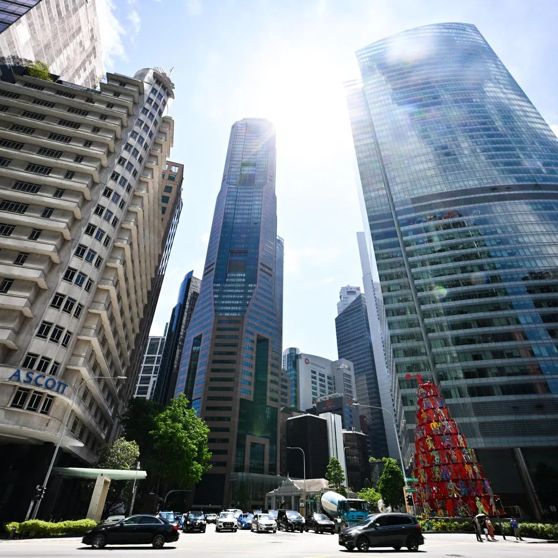 ST20250613-202576400587-Lim Yaohui-pixgeneric/
Ascott Raffles Place Singapore hotel and office buildings in Raffles Place on June 13, 2025.
Can be used for stories on money, property, land, commercial, office, invest, budget, income, finance, financial, CBD, URA, population, economy and development.
(ST PHOTO: LIM YAOHUI)