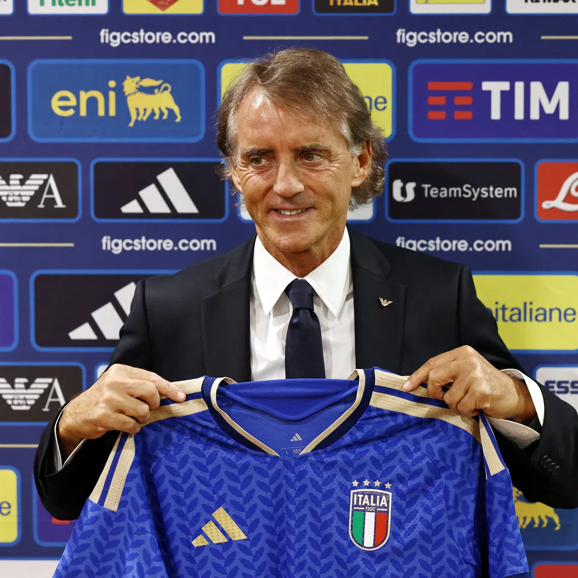Soccer Football - Italy National Team - Roberto Mancini and Claudio Ranieri Press Conference - Rome, Italy - July 29, 2026 New Italy coach Roberto Mancini poses during the press conference REUTERS/Matteo Minnella