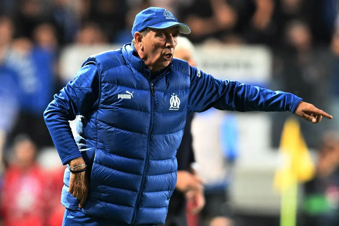 Soccer Football - Europa League - Semi Final - Second Leg - Atalanta v Olympique de Marseille - Stadio Atleti Azzurri, Bergamo, Italy - May 9, 2024 Olympique de Marseille coach Jean-Louis Gasset reacts REUTERS/Daniele Mascolo/File Photo