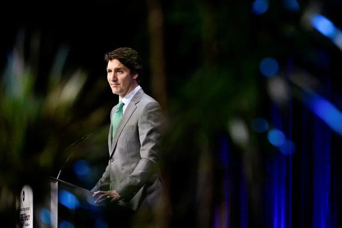 FILE PHOTO: Canada's Prime Minister Justin Trudeau makes a keynote speech on his emissions reduction plan at the GLOBE Forum 2022 in Vancouver, British Columbia, Canada March 29, 2022. REUTERS/Jennifer Gauthier/File Photo