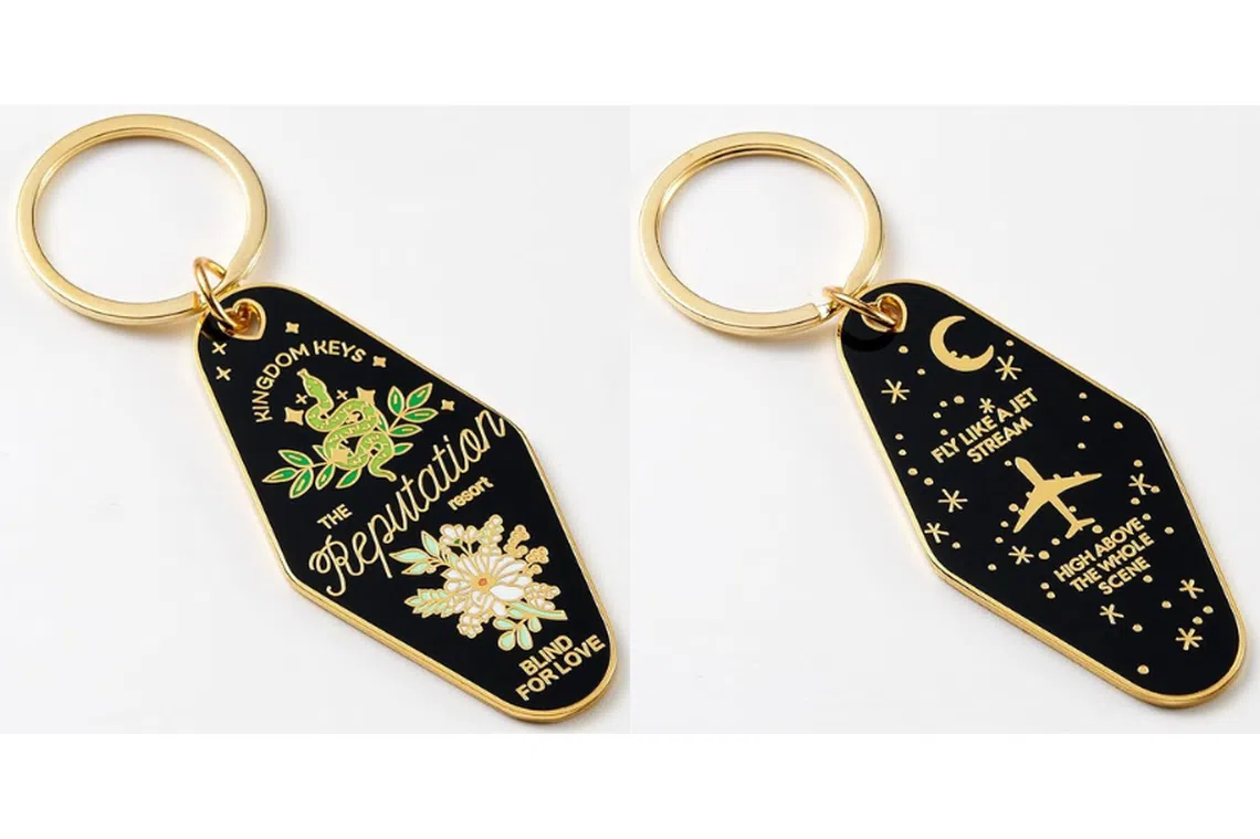 Reputation Snake Motel Keychain