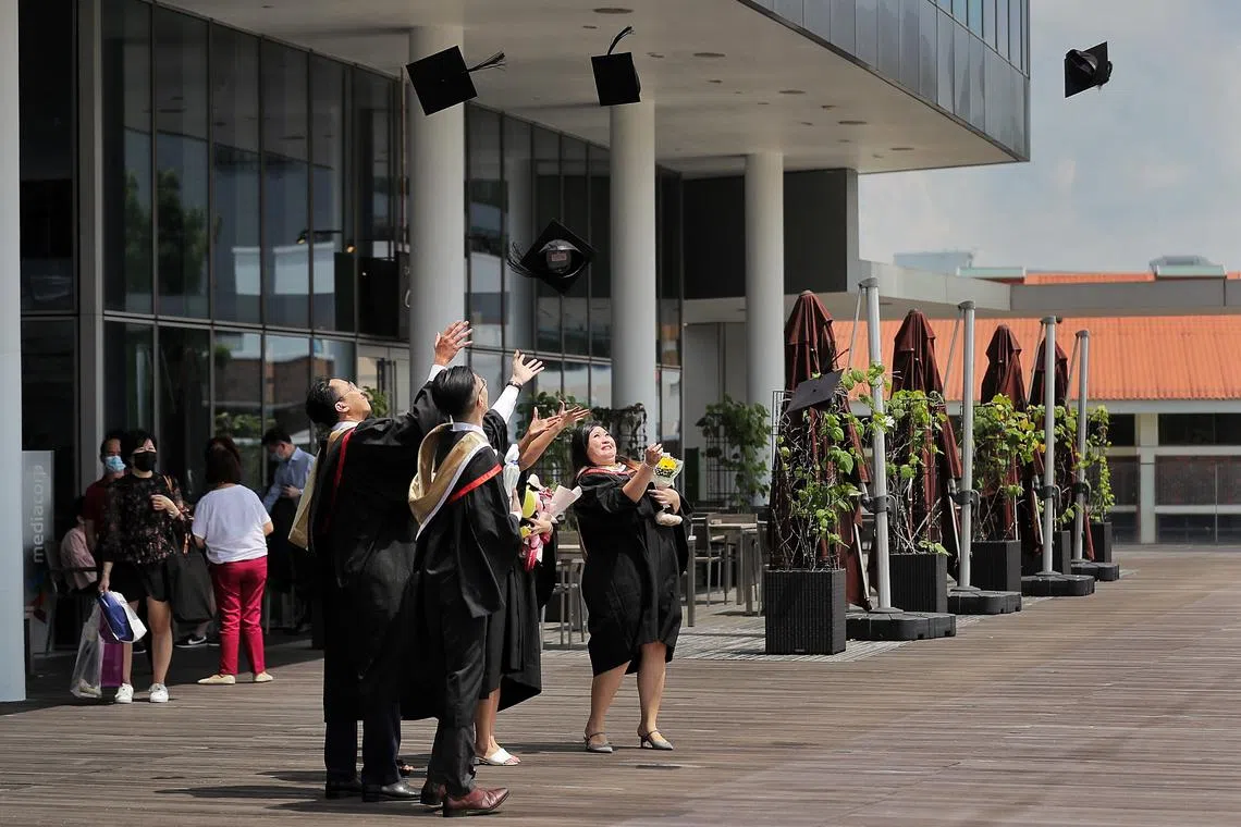 Those in full-time permanent jobs took home a median gross monthly salary of $3,950 in 2022, up from $3,550 in 2021.