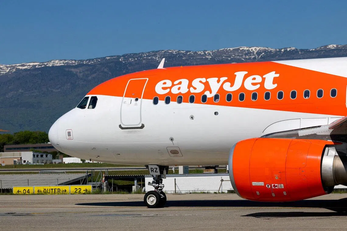EasyJet has confirmed a £5.7 billion (S$9.8-billion) takeover by US private equity firm Apollo.