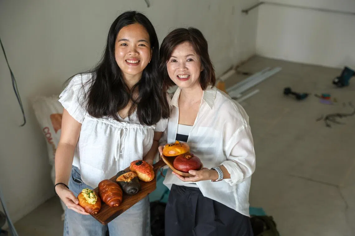 Daughter-and-mother duo Chew Yi En (left) and Hoh Wei Lee will soft-launch Hone Bakes in mid-August.