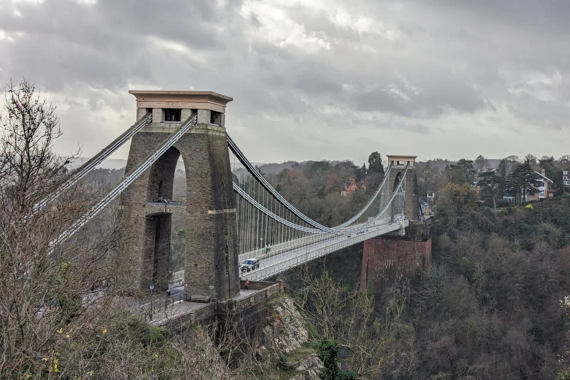 A view of the Clifton Suspension Bridge, as seen from the Clifton Observatory in Bristol, Britain December 9, 2023. REUTERS/Muvija M/File Photo