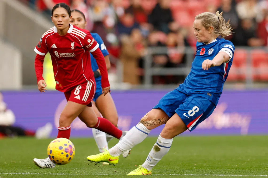 Soccer Football - Women's Super League - Liverpool v Chelsea - Brewdog Stadium, St. Helens, Britain - November 16, 2025 Chelsea's Erin Cuthbert shoots at goal Action Images via Reuters/Jason Cairnduff