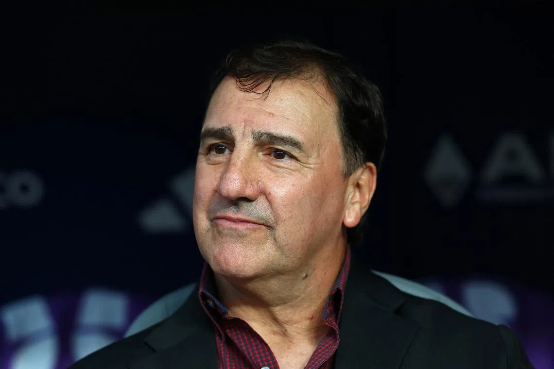 Soccer Football - FIFA World Cup 2026 - Round of 32 - Colombia v Ghana - Kansas City Stadium, Kansas City, Missouri, U.S. - July 3, 2026 Colombia coach Nestor Lorenzo before the match REUTERS/Bernadett Szabo