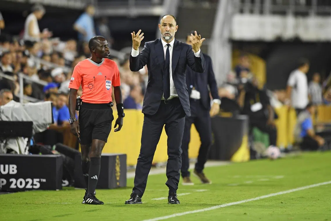 FILE PHOTO: Jun 18, 2025; Washington, District of Columbia, USA; Juventus FC head coach Igor Tudor reacts after a play during the second half Al Ain FC during a group stage match of the 2025 FIFA Club World Cup at Audi Field. Mandatory Credit: Hannah Foslien-Imagn Images/File Photo