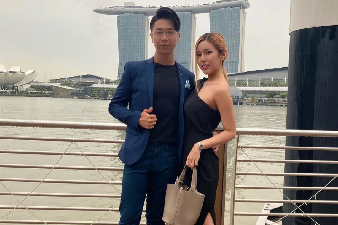 Maxi Lim successfully proposed to Ms Lizy Teo in February 2020 and registered their marriage a month later. 