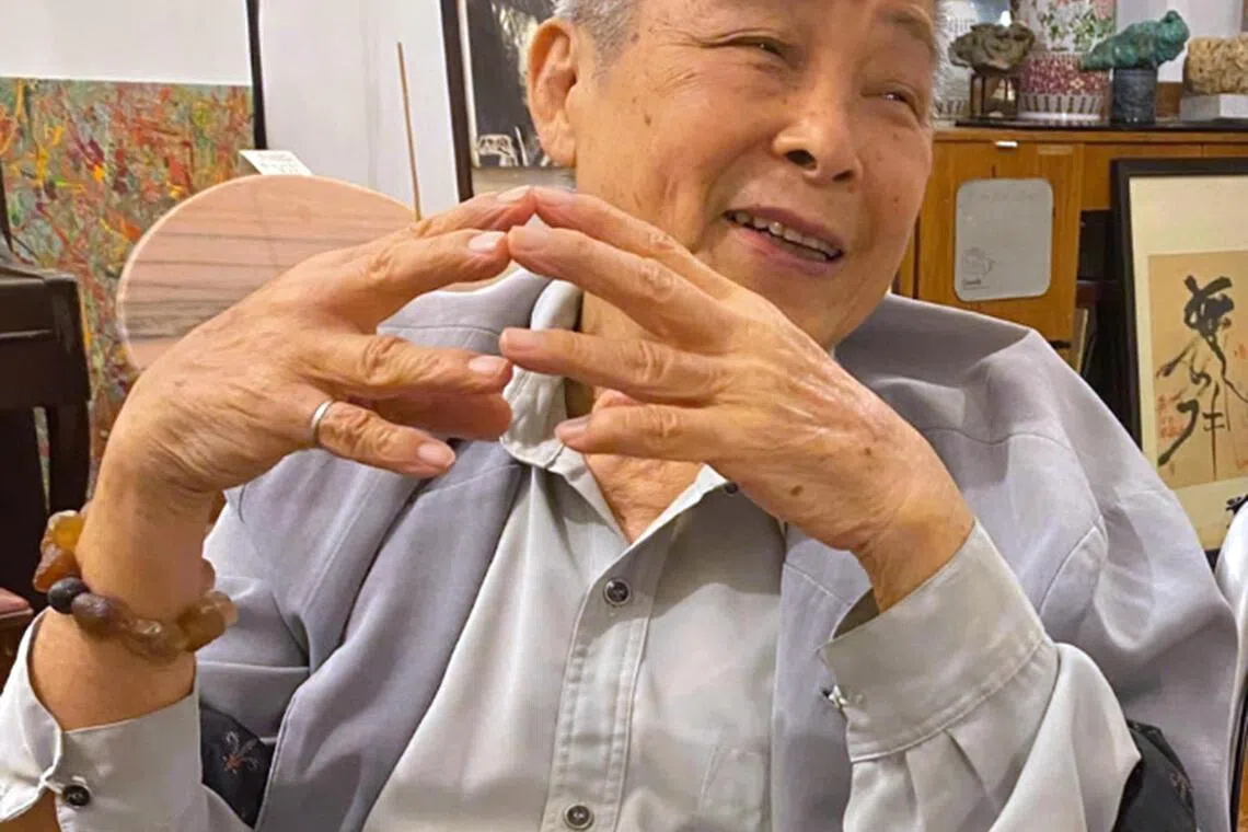 Veteran HK actor Lau Siu Ming dies at 94