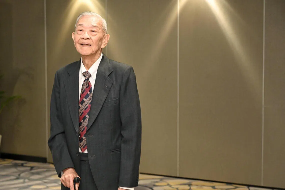 Former national swimmer Lionel Chee was inducted into Singapore Aquatics' inaugural Hall of Fame on May 10.