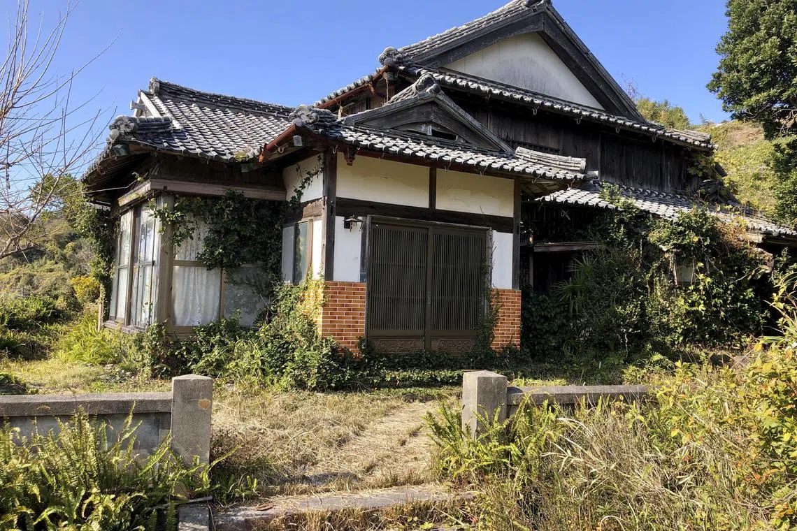 In an undated photo from Tim Hornyak, an akiya home sits empty in Nagasaki, Japan, earlier this year. With a shrinking population and more than 10 million abandoned properties, the country is straining to match houses with curious buyers. (Tim Hornyak via The New York Times) -- NO SALES; FOR EDITORIAL USE ONLY WITH NYT STORY JAPAN EMPTY HOUSES BY TIM HORNYAK FOR APRIL 17, 2023. ALL OTHER USE PROHIBITED. --