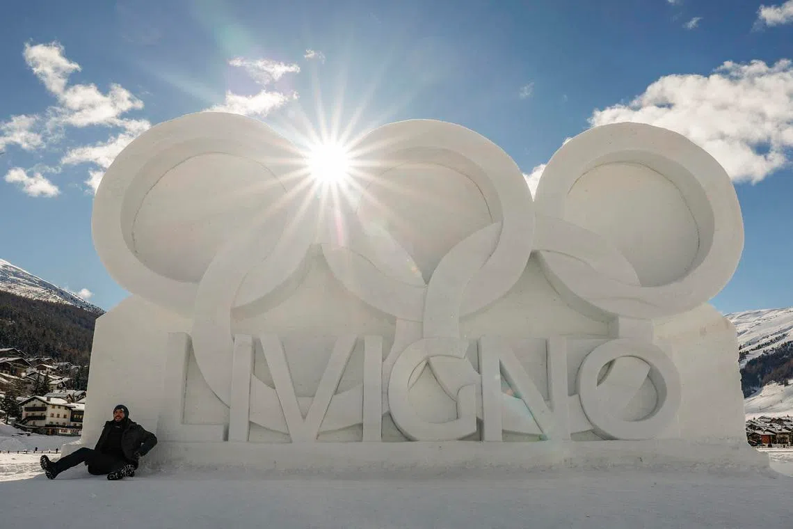 Milano Cortina 2026 Winter Olympics - Preview - Livigno, Italy - February 2, 2026 General view of the Olympic rings ahead of the Milano Cortina 2026 Winter Olympics REUTERS/Marko Djurica