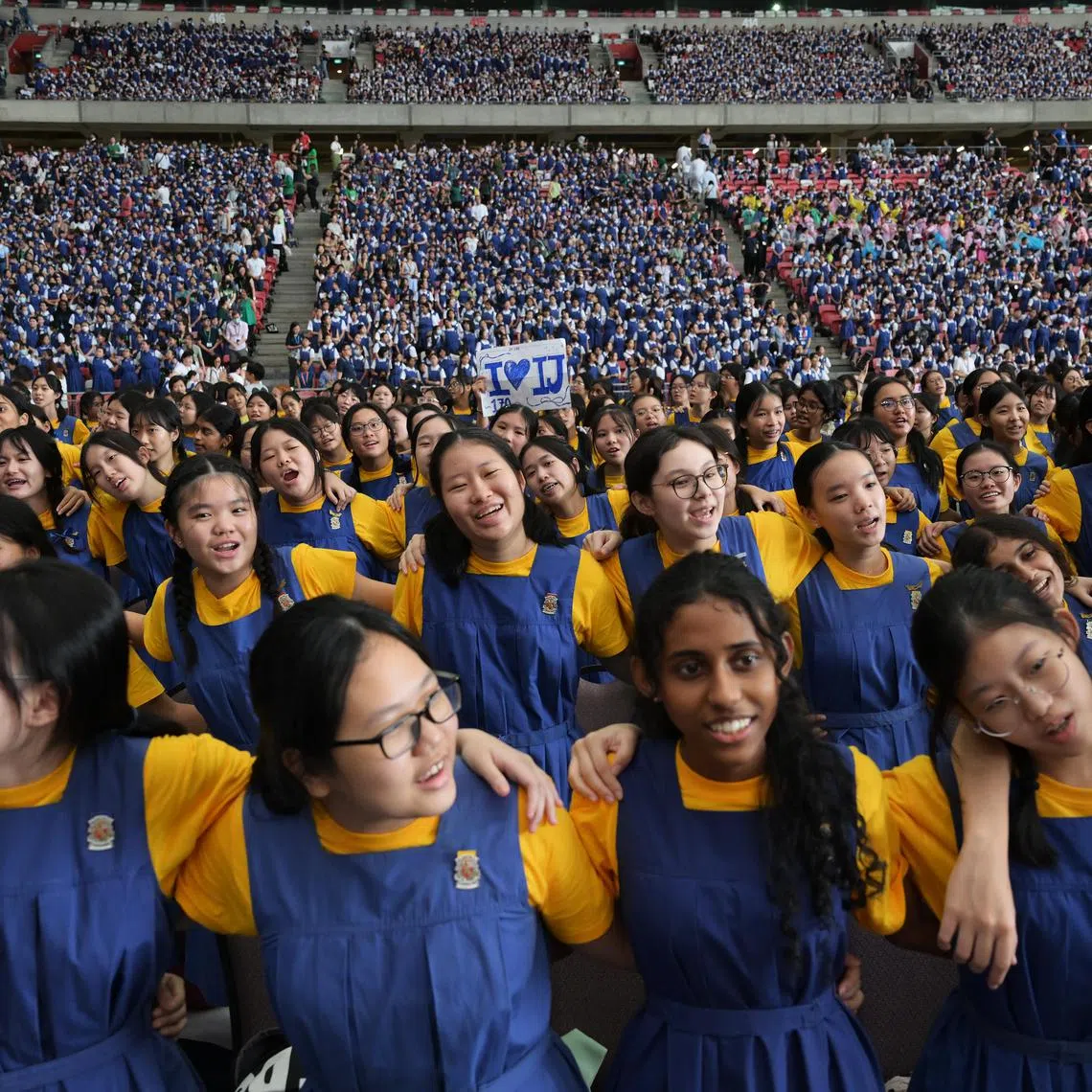 wlchij20/ST20240517_202448359215/Ng Sor Luan/Celebrating 170 Years of IJ Education in Singapore. About 20, 000 students, alumni and other invited guests celebrate IJ 170 years of education in Singapore on May 20, 2024 at the Sports Hub.