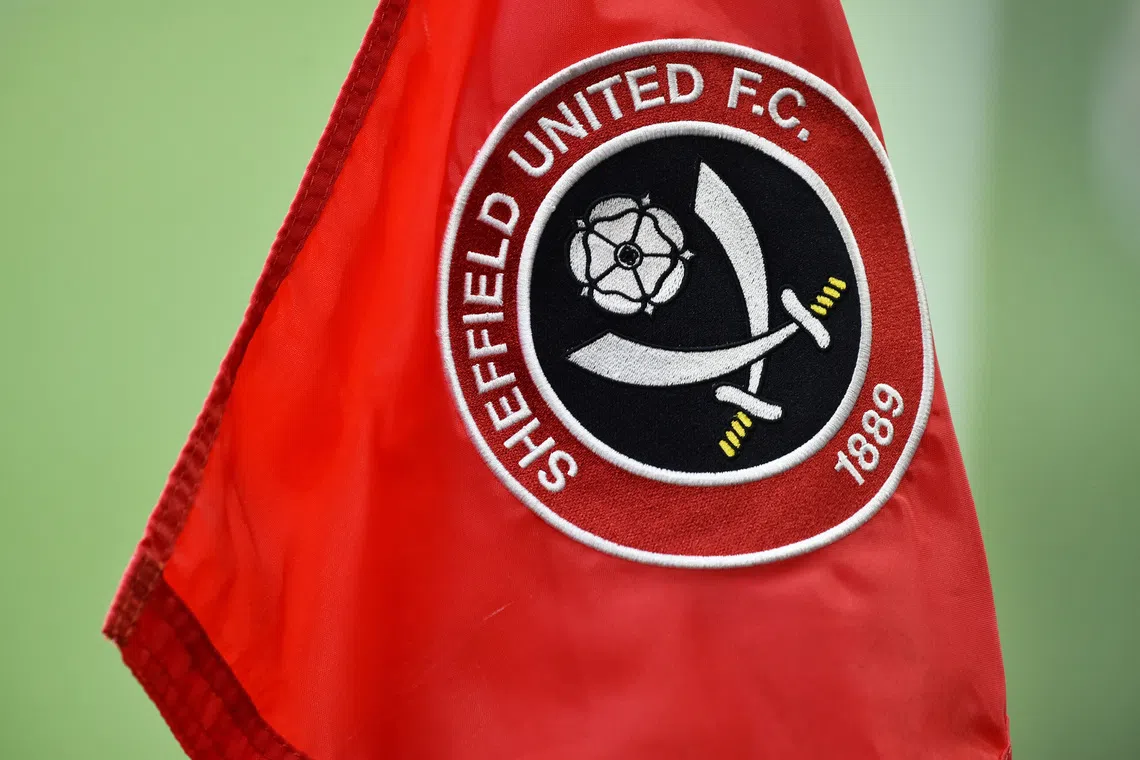Soccer Football - Premier League - Sheffield United v Arsenal - Bramall Lane, Sheffield, Britain - April 11, 2021 General view of the corner flag before the match EDITORIAL USE ONLY. No use with unauthorized audio, video, data, fixture lists, club/league logos or \"live\" services. Online in-match use limited to 75 images, no video emulation. No use in betting, games or single club/league/player publications.  Please contact your account representative for further details. Pool via REUTERS/Rui Vieira EDITORIAL USE ONLY. No use with unauthorized audio, video, data, fixture lists, club/league logos or 'live' services. Online in-match use limited to 75 images, no video emulation. No use in betting, games or single club /league/player publications.  Please contact your account representative for further details.
