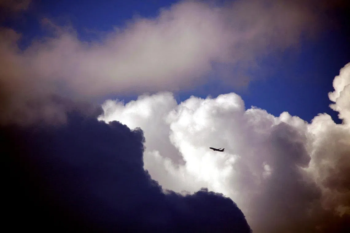 Due to strong winds, one of Sydney Airport's runways had to be closed on Saturday. It was the second time the airport had to be closed in two days.