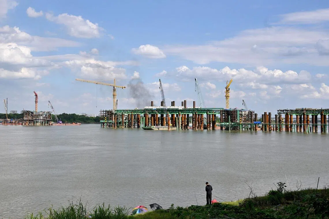 Vietnam admits ‘differing opinions’ on Hanoi development