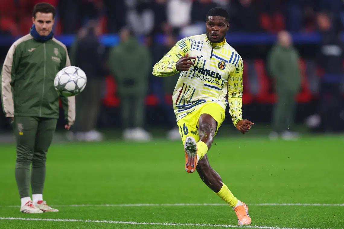 FILE PHOTO: Soccer Football - UEFA Champions League - Bayer Leverkusen v Villarreal - BayArena, Leverkusen, Germany - January 28, 2026 Villarreal's Thomas Partey during the warm up before the match REUTERS/Thilo Schmuelgen/ File Photo
