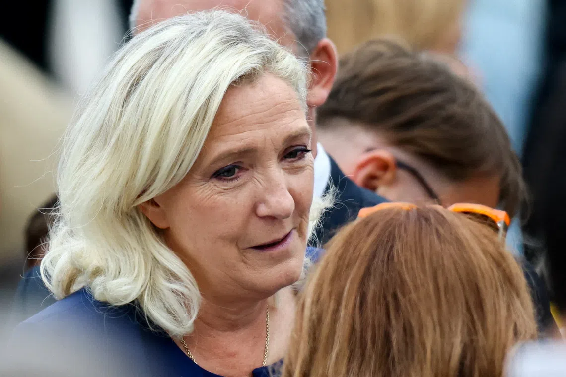 Far-right Le Pen and hard-left Melenchon seen reaching French presidential run-off, poll shows