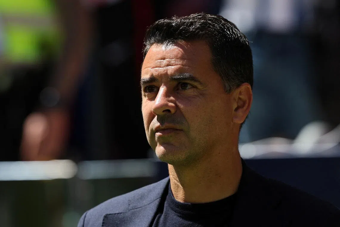 FILE PHOTO: Soccer Football - LaLiga - Atletico Madrid v Girona - Metropolitano, Madrid, Spain - April 13, 2024 Girona coach Michel before the match REUTERS/Violeta Santos Moura/File Photo