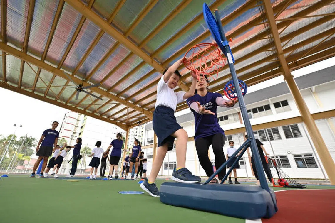 There are a few things parents can do when facing school refusal..