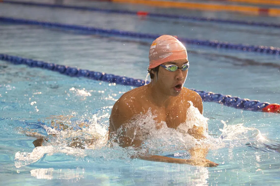 [For ST's SEA games stories only]
ST20230418-202333432285-Lim Yaohui-pixseagames/
National swimmer Nick Mahabir, 17, training at OCBC Aquatic Centre on Apr 18, 2023.
For SEA Games athlete profiles.
(ST PHOTO: LIM YAOHUI)