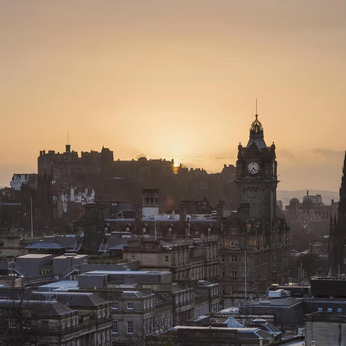 Edinburgh, the capital city of Scotland, is among the top 10 European cities without direct flights to Singapore but with the highest passenger traffic from Singapore in the first seven months of 2025. 