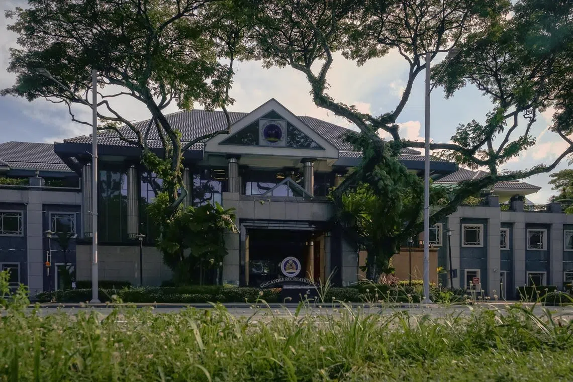 A group of 12 members intend to run in the Singapore Recreation Club's upcoming election to halt the fund-raising.