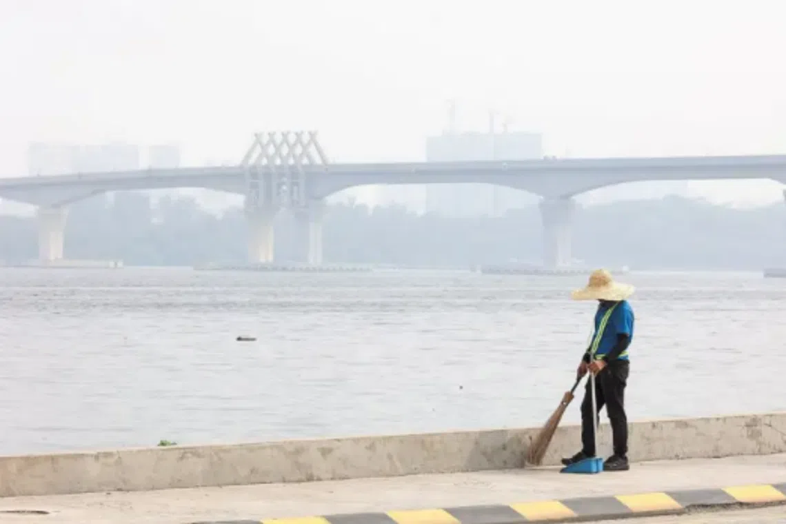 Haze in Johor: Batu Pahat worst affected as six areas record unhealthy air quality