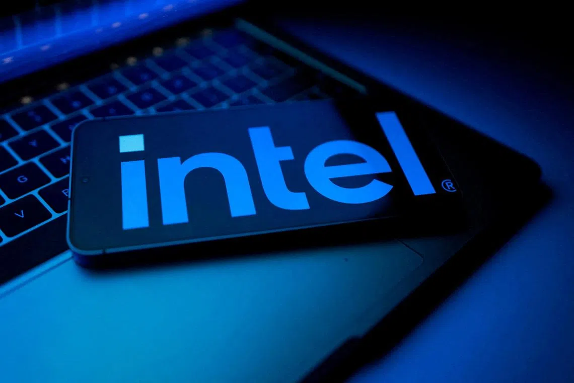 Intel boosts spending plans on AI boom