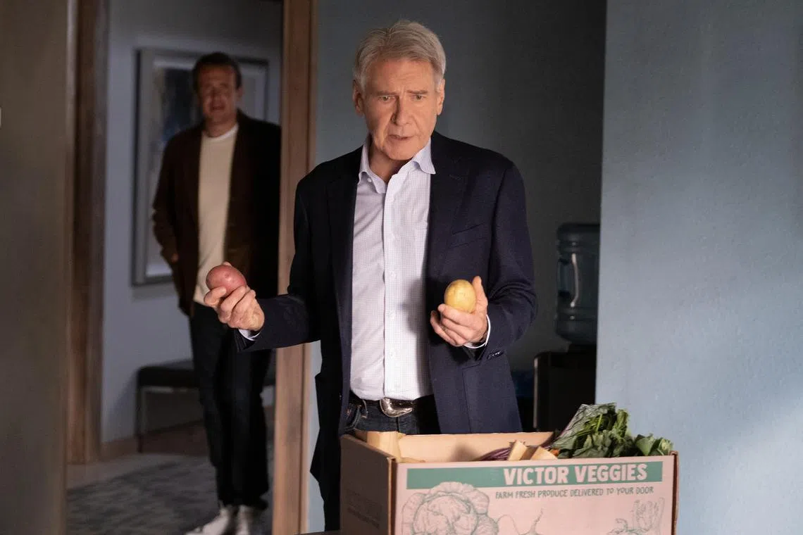 adbinge08 - Jason Segel (left) and Harrison Ford in Shrinking

source/copyright: Apple TV+
free for publicity use
upload into Life folder