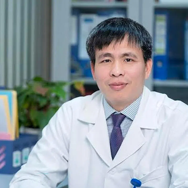 Nguyen Trong Hung, a director at the National Institute of Nutrition, said that, like many other developing nations, the Vietnamese have become victims of their own economic success.