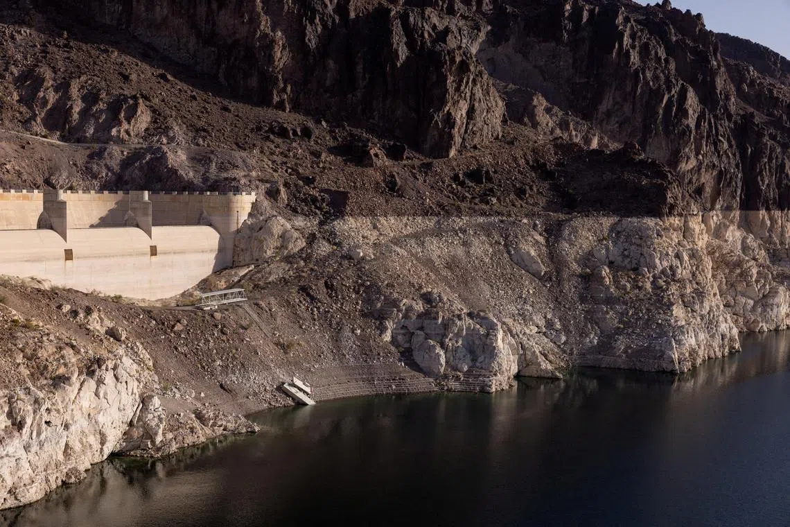 Water levels at Lake Mead have declined dramatically after the construction of the Hoover Dam in the Colorado River. 