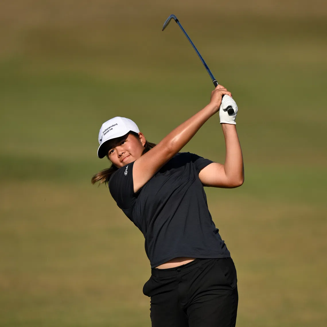 Singaporean golfer Shannon Tan placed third at the PIF London Championship after shooting a nine-under 64 on the final day of the tournament.