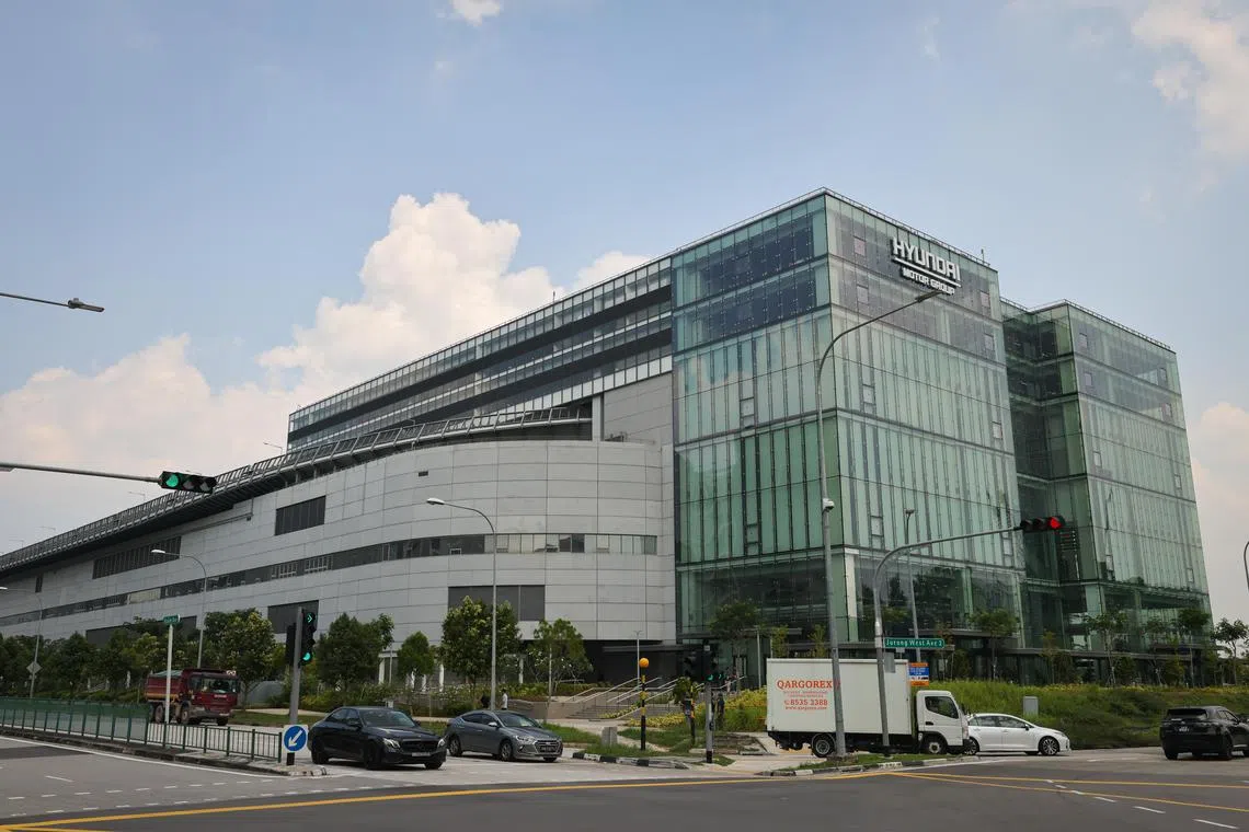 cthyundai21 ST20231103_202397964215 Ong Wee Jin / 

***Embargoed until 21 Nov***

Facade of HMGICS at Bulim Avenue.

Media preview of Hyundai Motor Group Innovation Center in Singapore (HMGICS). 

Photographed on Nov 3, 2023.