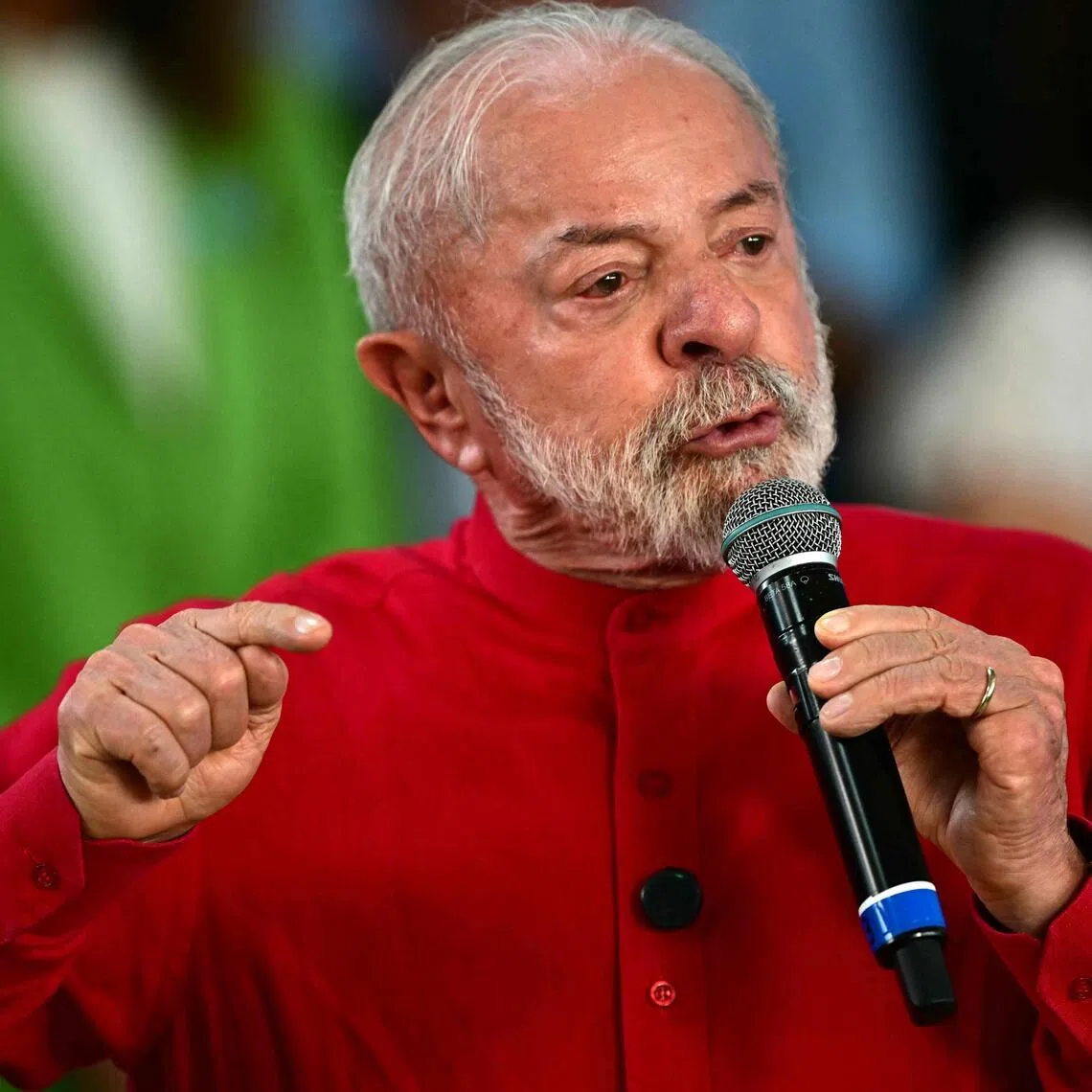 Brazil's President Luiz Inacio Lula da Silva called for the US to release the visa for Health Minister Alexandre Padilha.