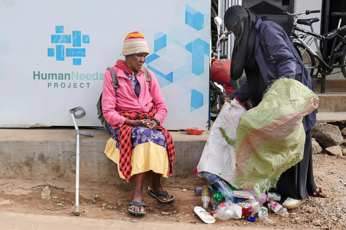 Residents can trade discarded plastics for “green points”, or credits, which they can redeem for services such as drinking water.