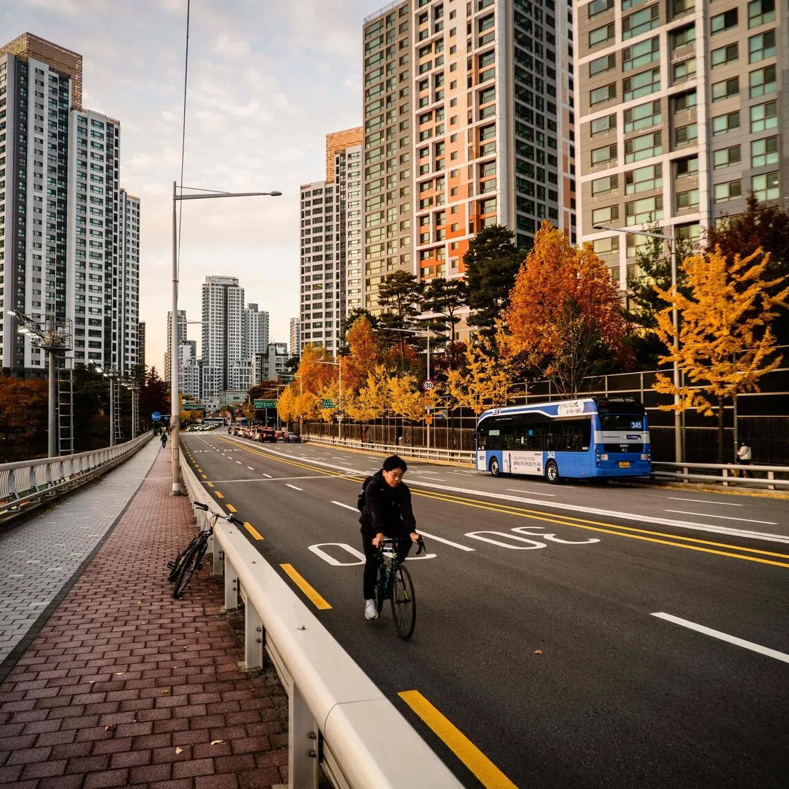 Temperatures are forecast to rebound over the weekend, rising to about 3 deg C above seasonal norms.