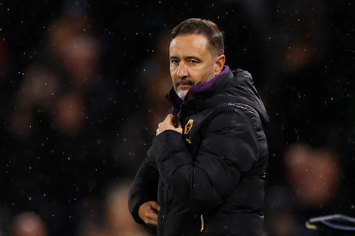 Soccer Football - Premier League - Fulham v Wolverhampton Wanderers - Craven Cottage, London, Britain - November 1, 2025 Wolverhampton Wanderers manager Vitor Pereira Action Images via Reuters/Andrew Couldridge