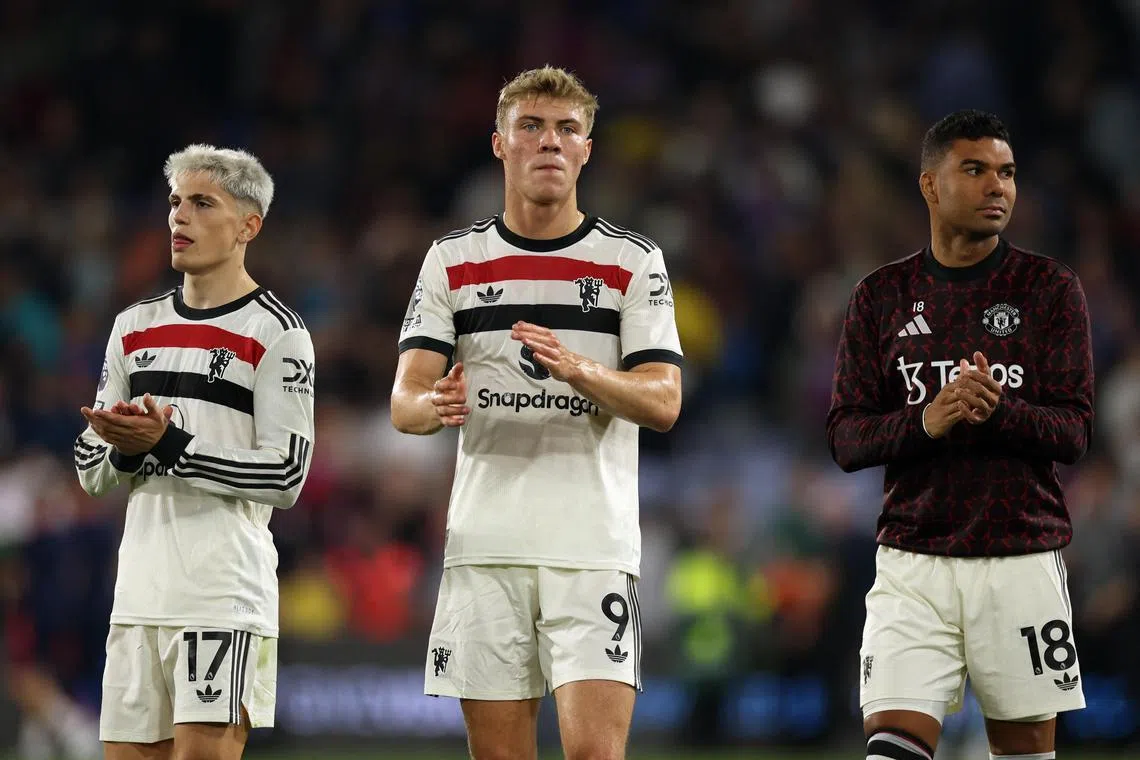 Manchester United's Alejandro Garnacho, Rasmus Hojlund and Casemiro after the match.
