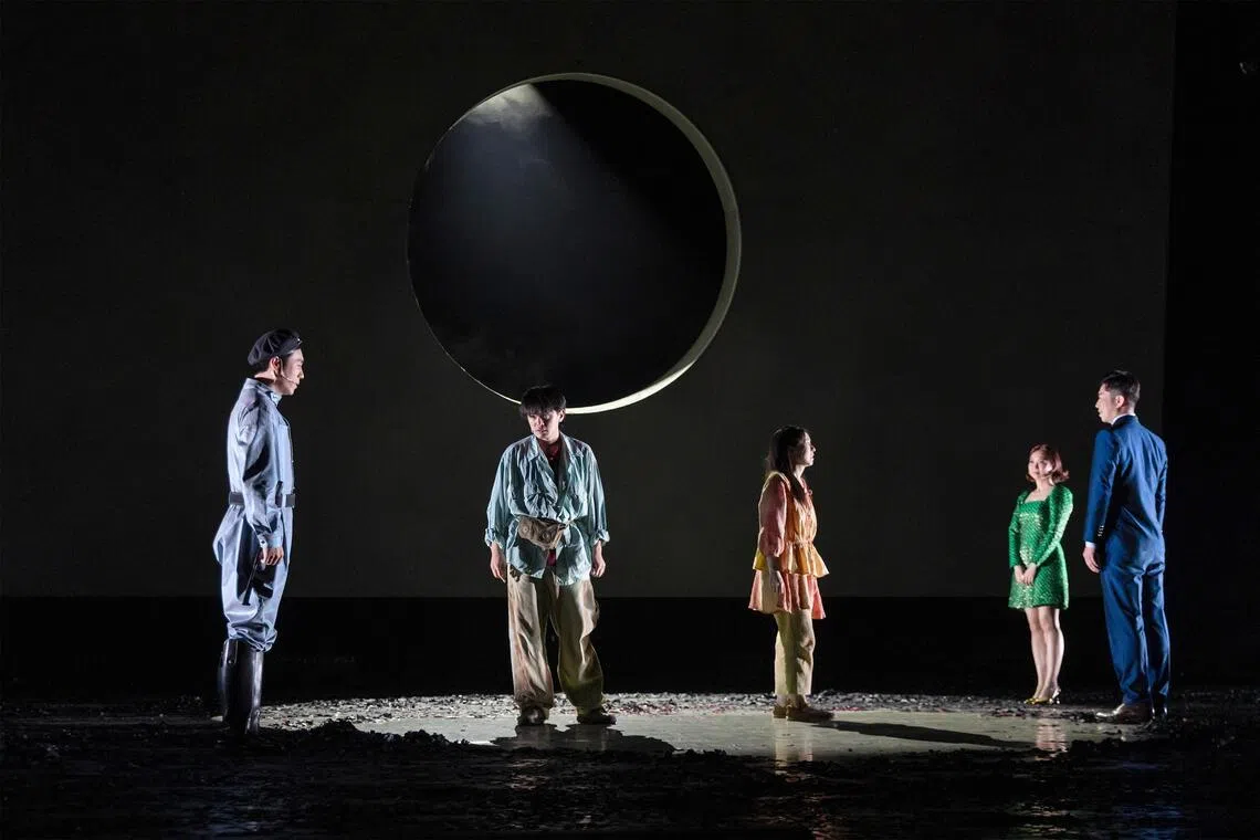 Taiwanese company 4 Chairs Theatre ignites a classic Japanese fable of sun-fearing humans.